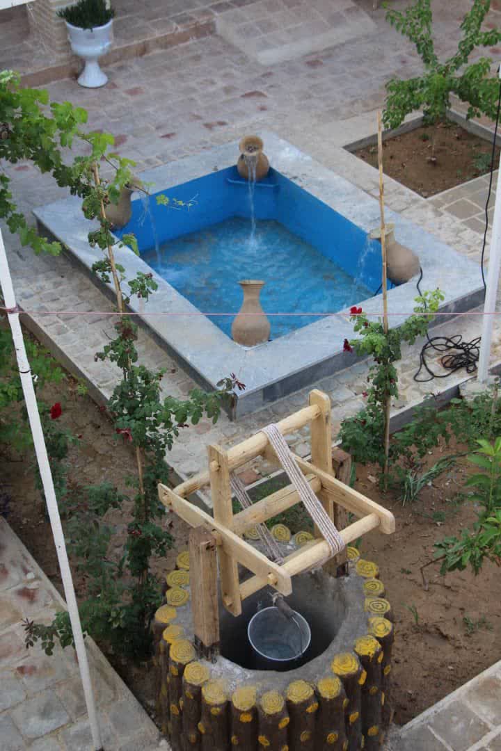 اقامتگاه سنتی فیروزی(دور همی)- شهرستان آباده - روستای فیروزی - تصویر 1