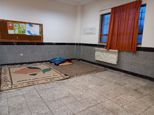 دبیرستان بوستان دانش.تهران.گرمسار
