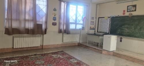 دبستان امیر کبیر - گرمسار - میدام شهید چمران