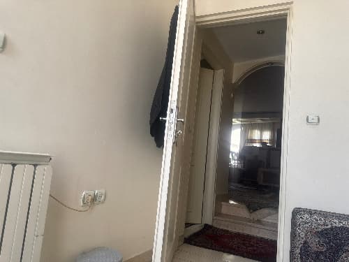 اپارتمان آقای ایلخانی-تهران -مجاهدین اسلام - تصویر 1