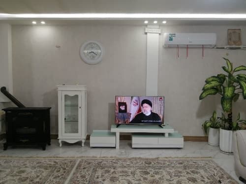 منزل خانم یوسفی-مشهد 22 بهمن ویژه ۱۰ نفر خانم - تصویر 1